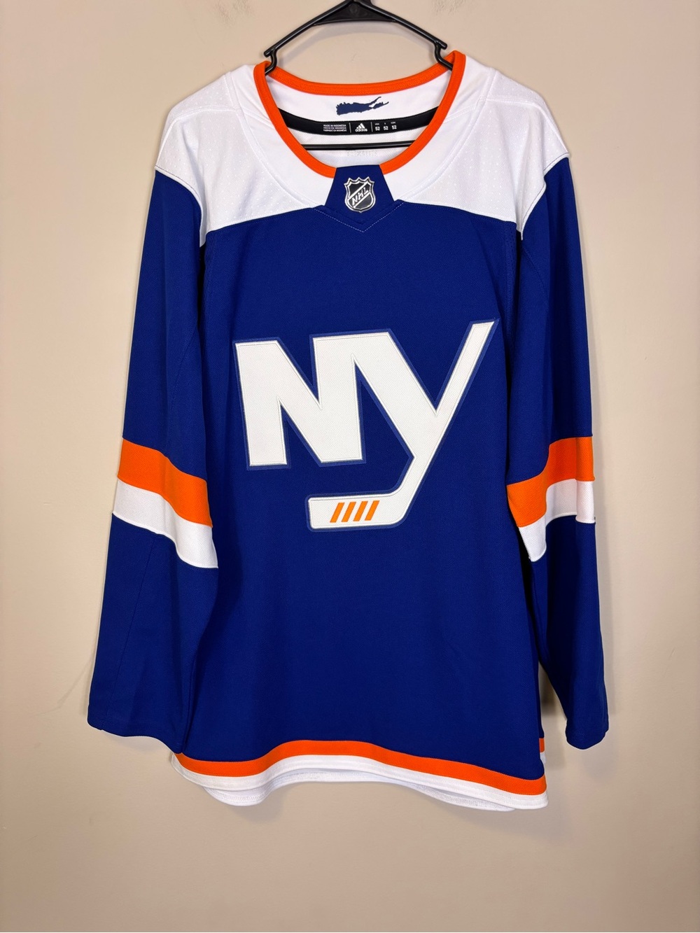 NHL Blue White & Orange New York Islanders Hockey Jersey Large